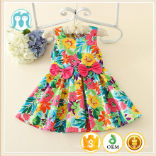 Blumenmädchen Baumwoll Sommerkleid, Designer Kurtis für Mädchen, neueste Kleid Designs für Kinder